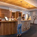 库勒斯恩格尔酒店 酒店 布尔